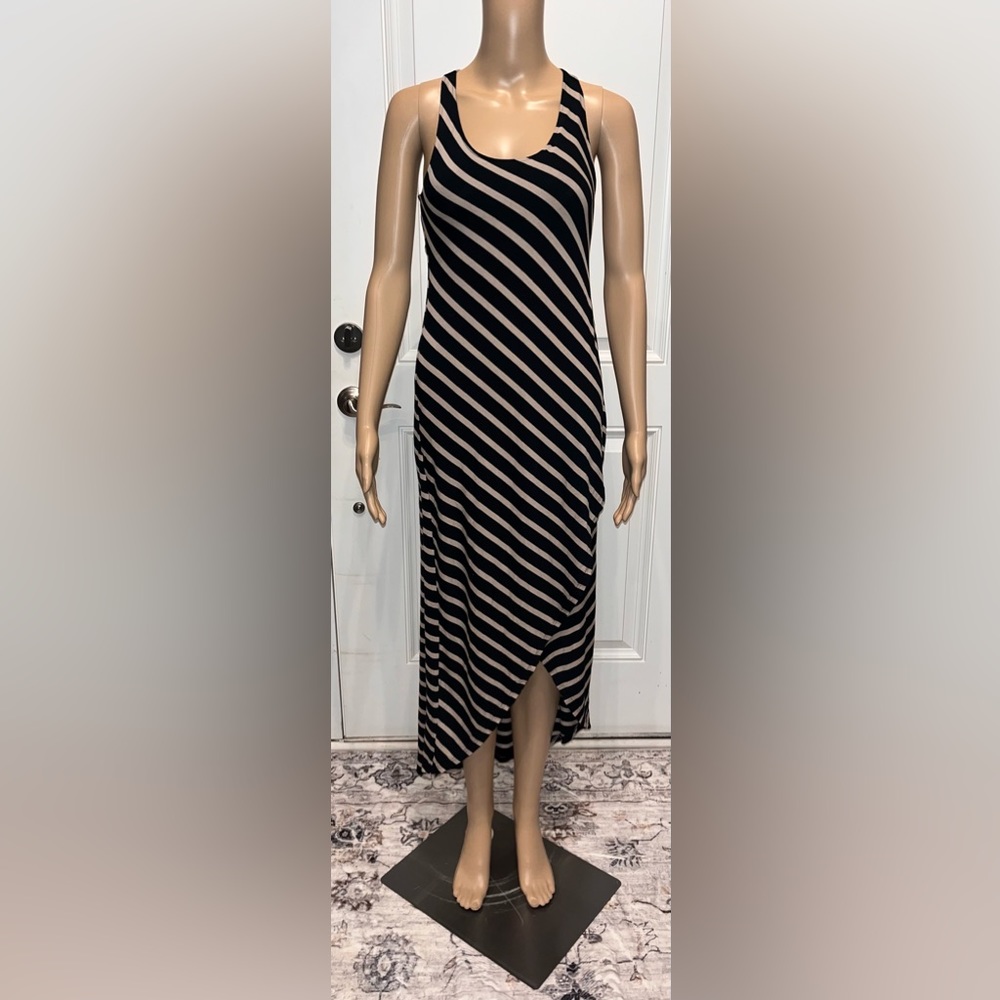 Venus Open Strappy Back Maxi - Picture 1 of 5